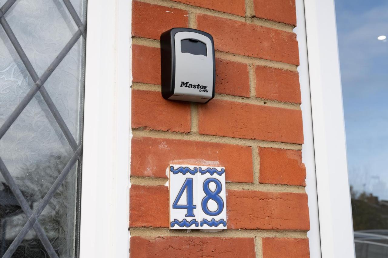 Holiday home Beautiful House In South Cambridge, 14-min Drive To The Centre, Free Parking, No Sofabeds, Sleeps 6 Cambridge (Cambridgeshire)