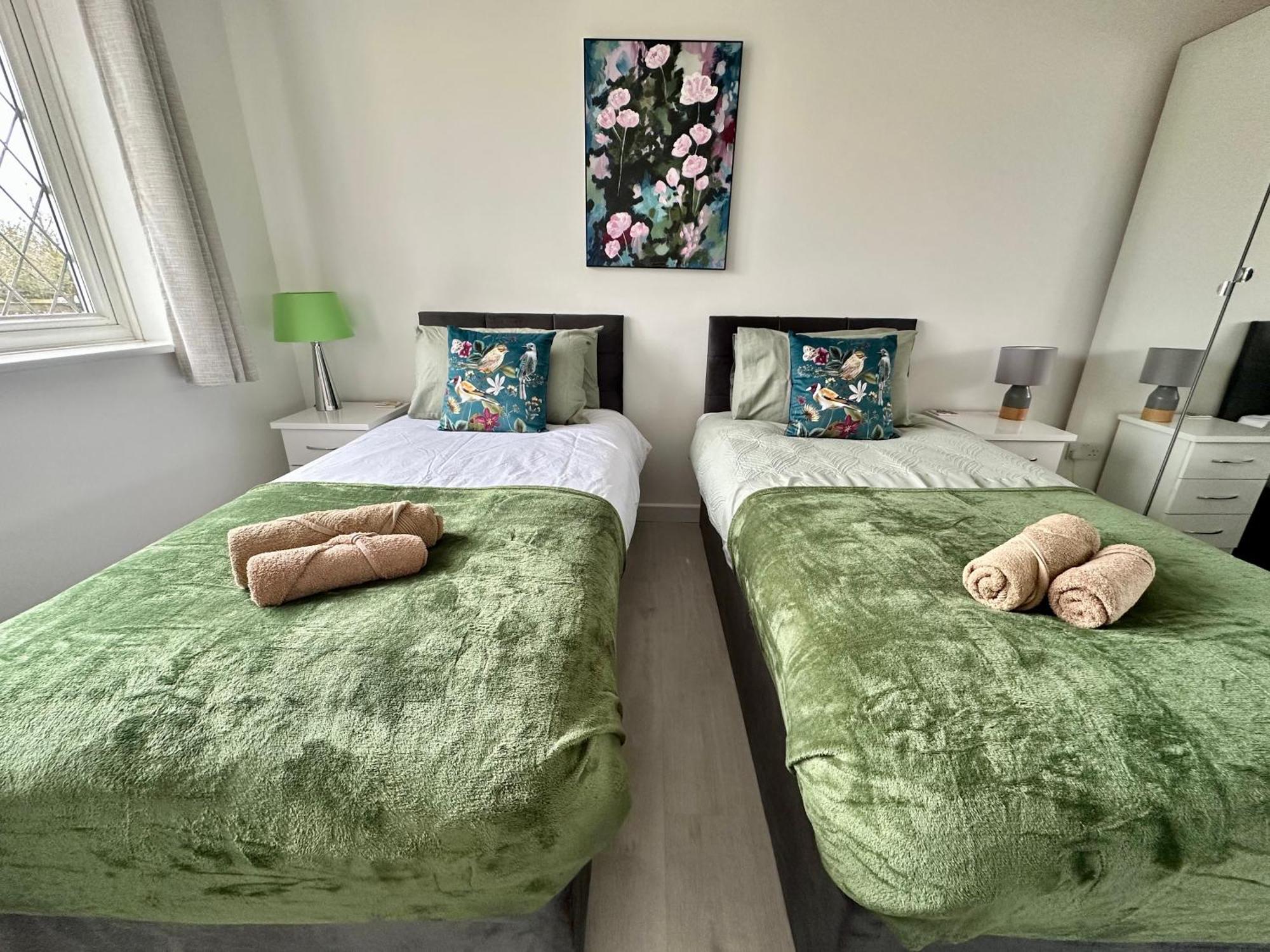 Beautiful House In South Cambridge, 14-min Drive To The Centre, Free Parking, No Sofabeds, Sleeps 6 Cambridge (Cambridgeshire)