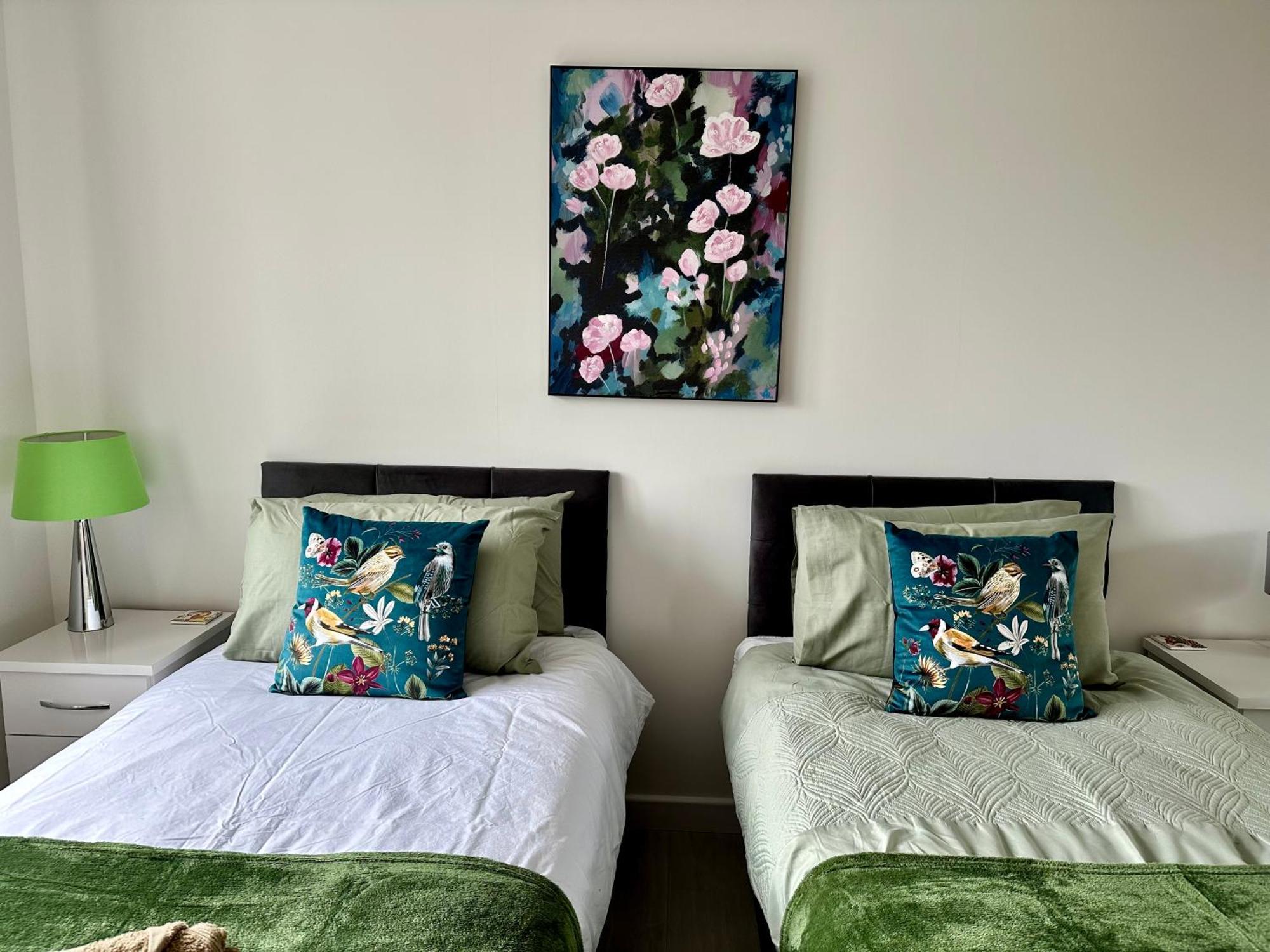 Beautiful House In South Cambridge, 14-min Drive To The Centre, Free Parking, No Sofabeds, Sleeps 6 Cambridge (Cambridgeshire)
